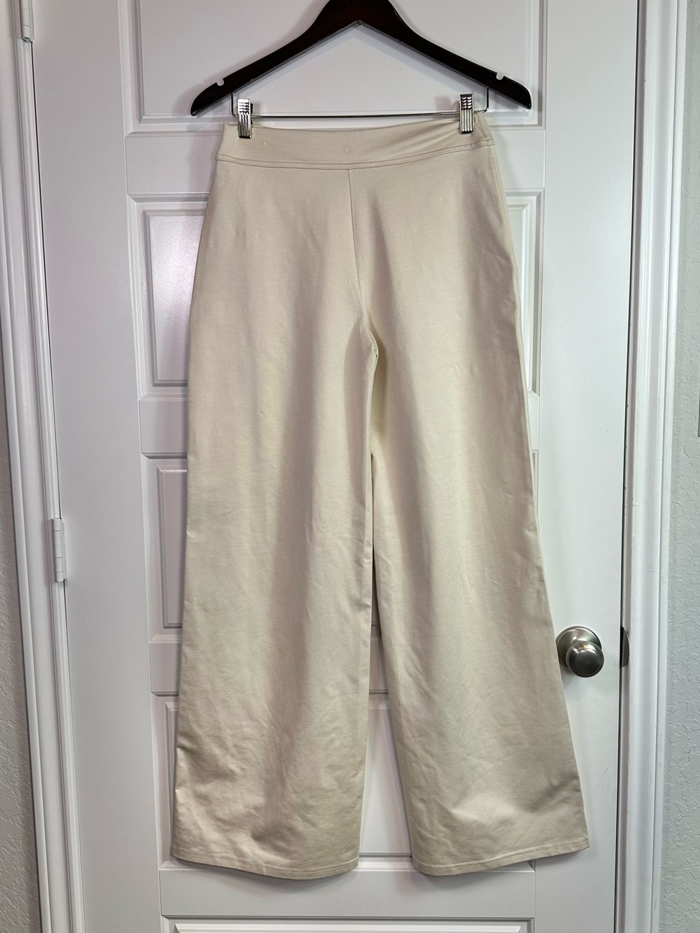 OFFLINE Aerie The Hugger Stretchy High Waist Wide Leg Trouser Size Medium NWOT - Picture 5 of 15